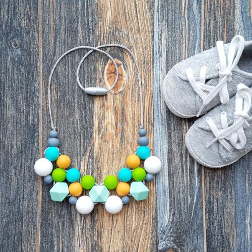 Silikónový náhrdelník na kojenie "Rischino Safari"